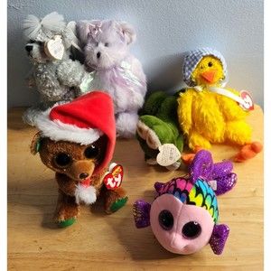 Lot of 6 Ty Beanie Babies Bears Holiday Frog Fish